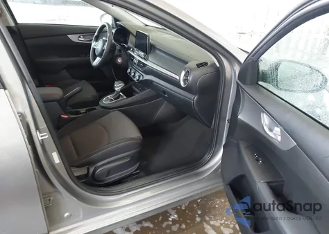 2022 Kia Forte Lxs из США, поврежденный, VIN 3KPF24AD3NE483544